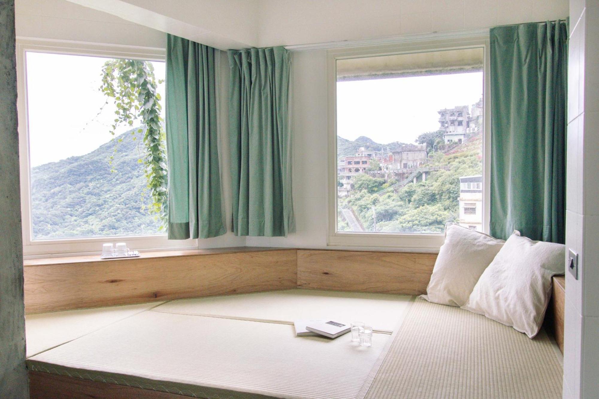 Owlstay Jiufen Green Ray - 故事所 山中夢遊 九份綠光 Room photo